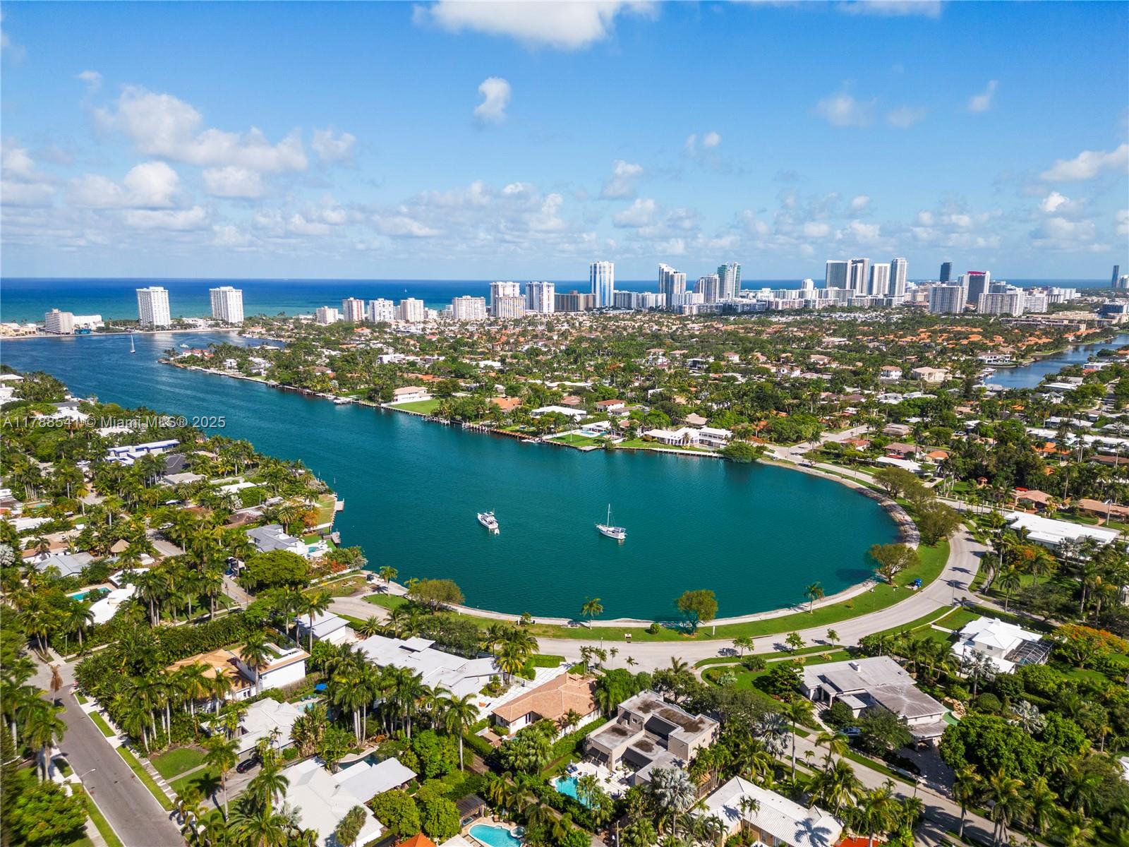 1223 Jackson St Hollywood, FL 33019