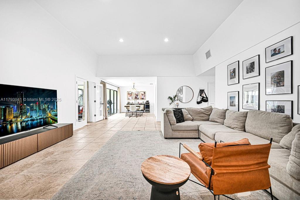 3501 Keyser Ave #43 Hollywood, FL 33021