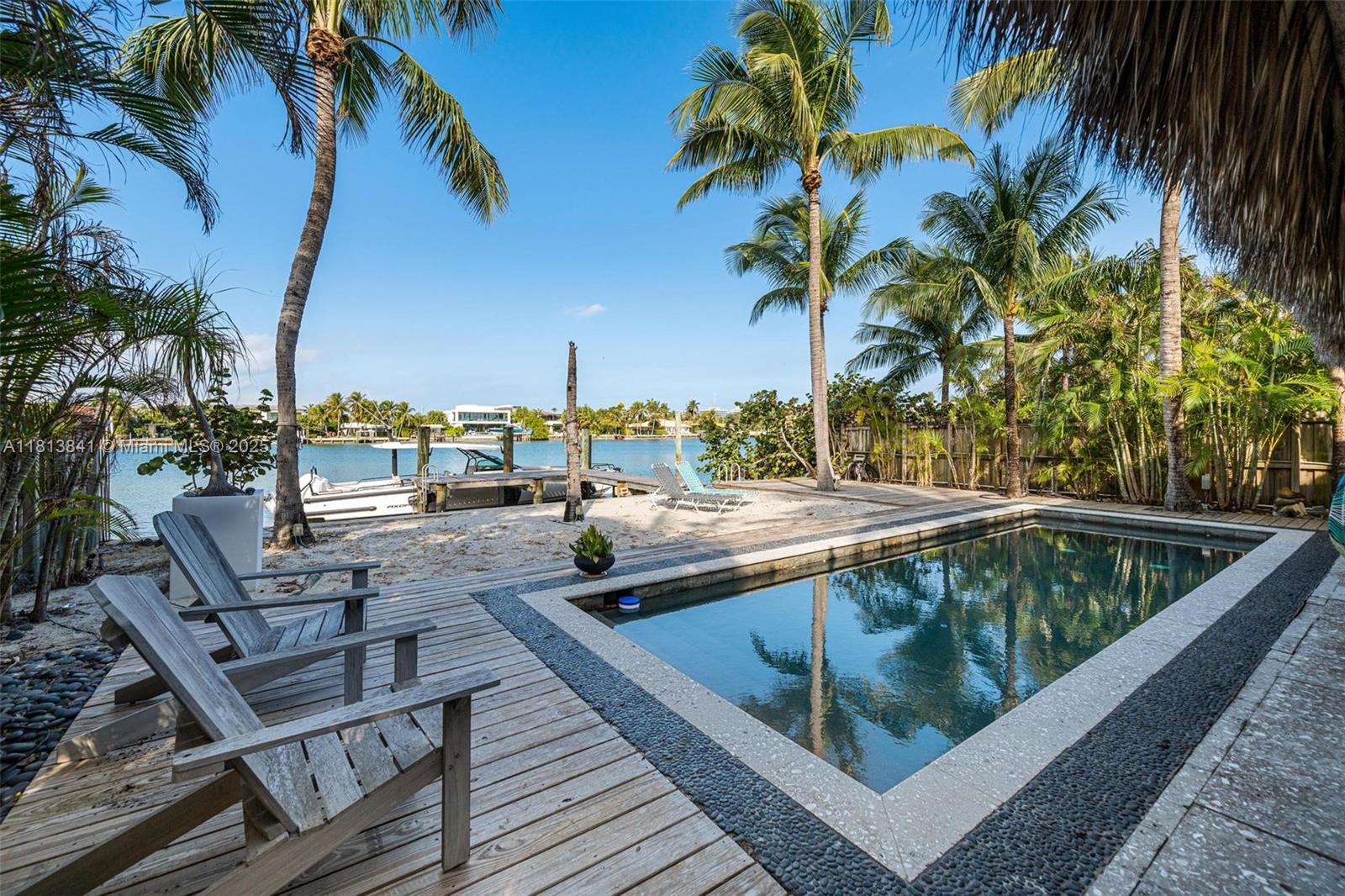 833 86th St Miami Beach, FL 33141