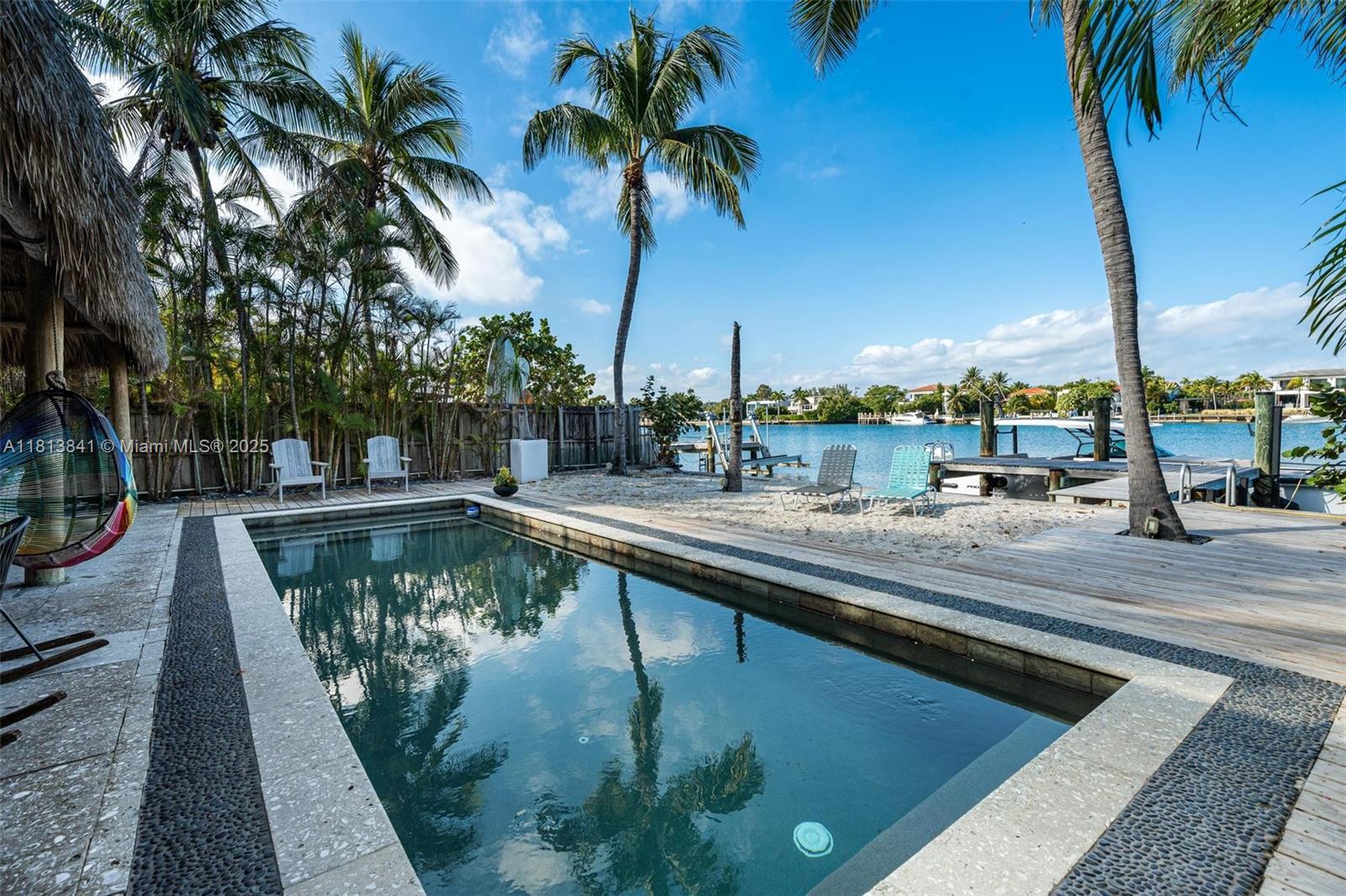 833 86th St Miami Beach, FL 33141