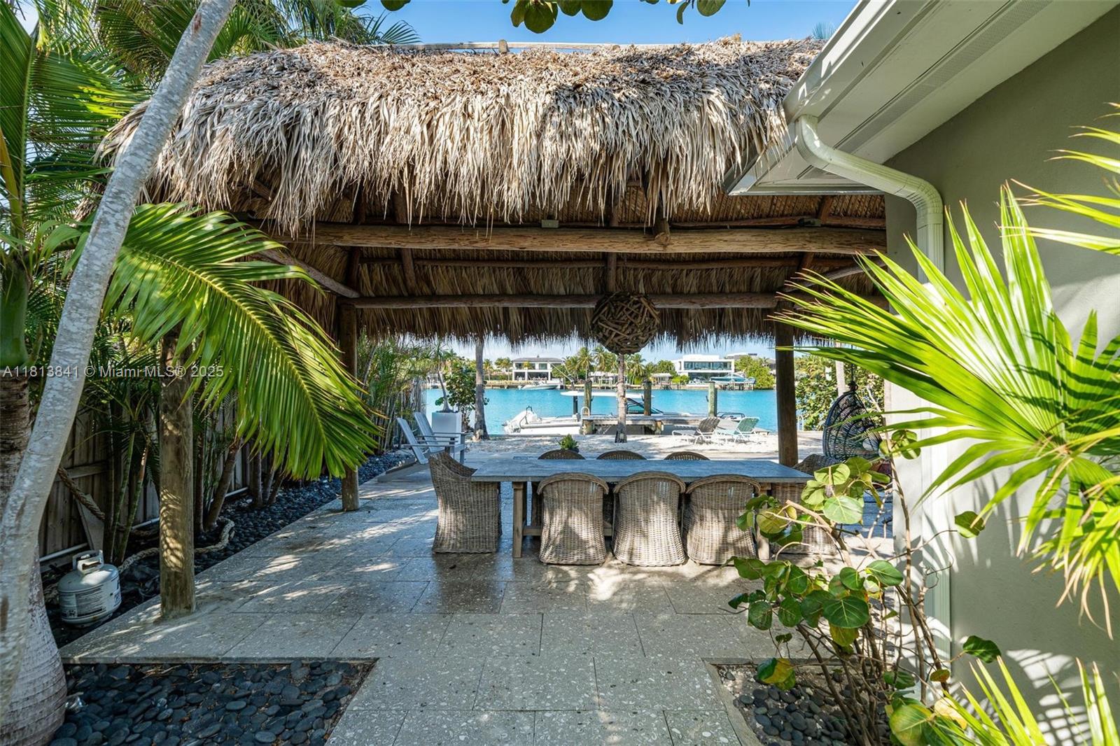 833 86th St Miami Beach, FL 33141