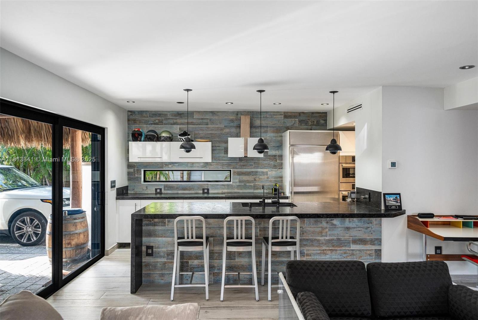 833 86th St Miami Beach, FL 33141