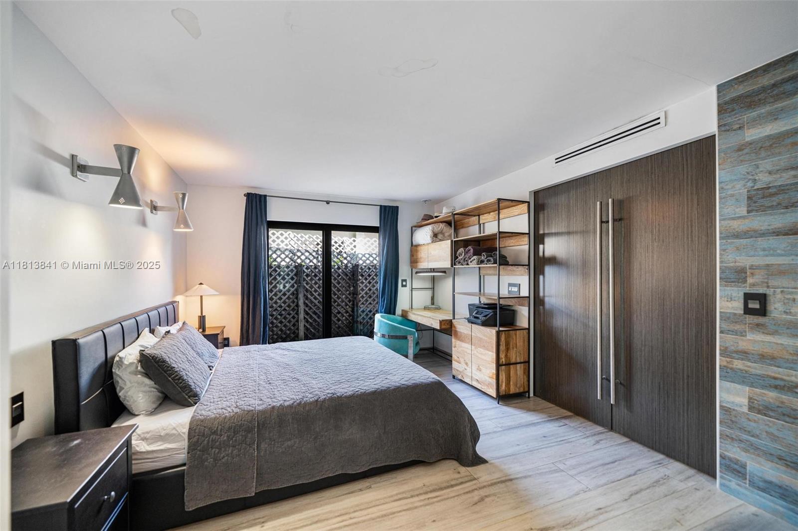 833 86th St Miami Beach, FL 33141