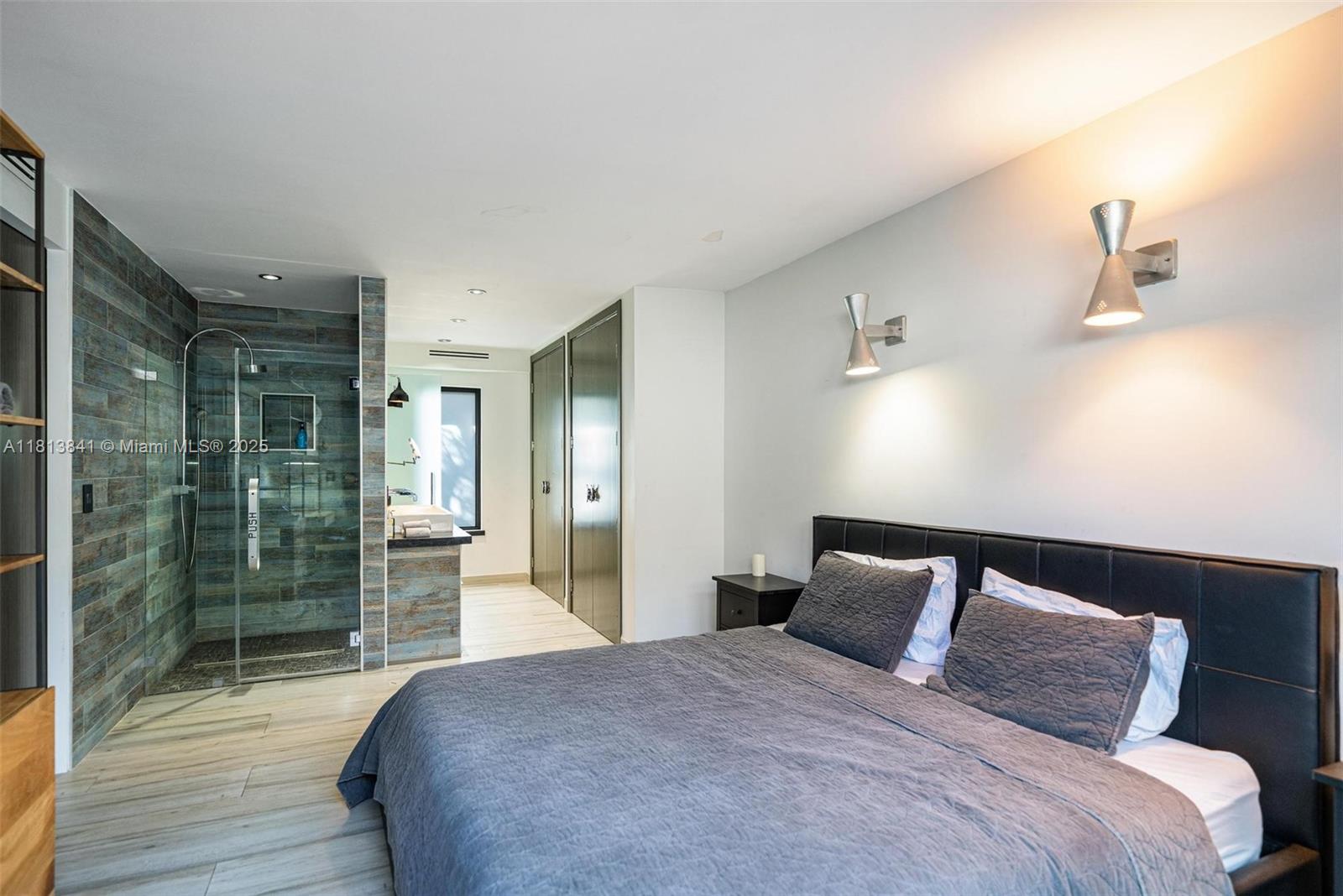 833 86th St Miami Beach, FL 33141