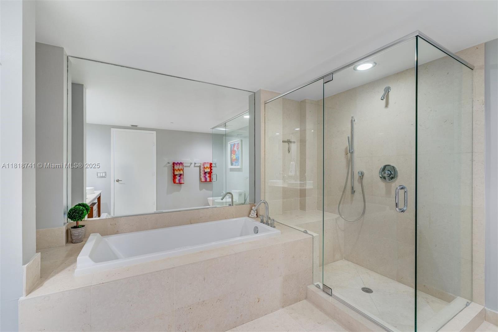 image Icon Brickell Ii12