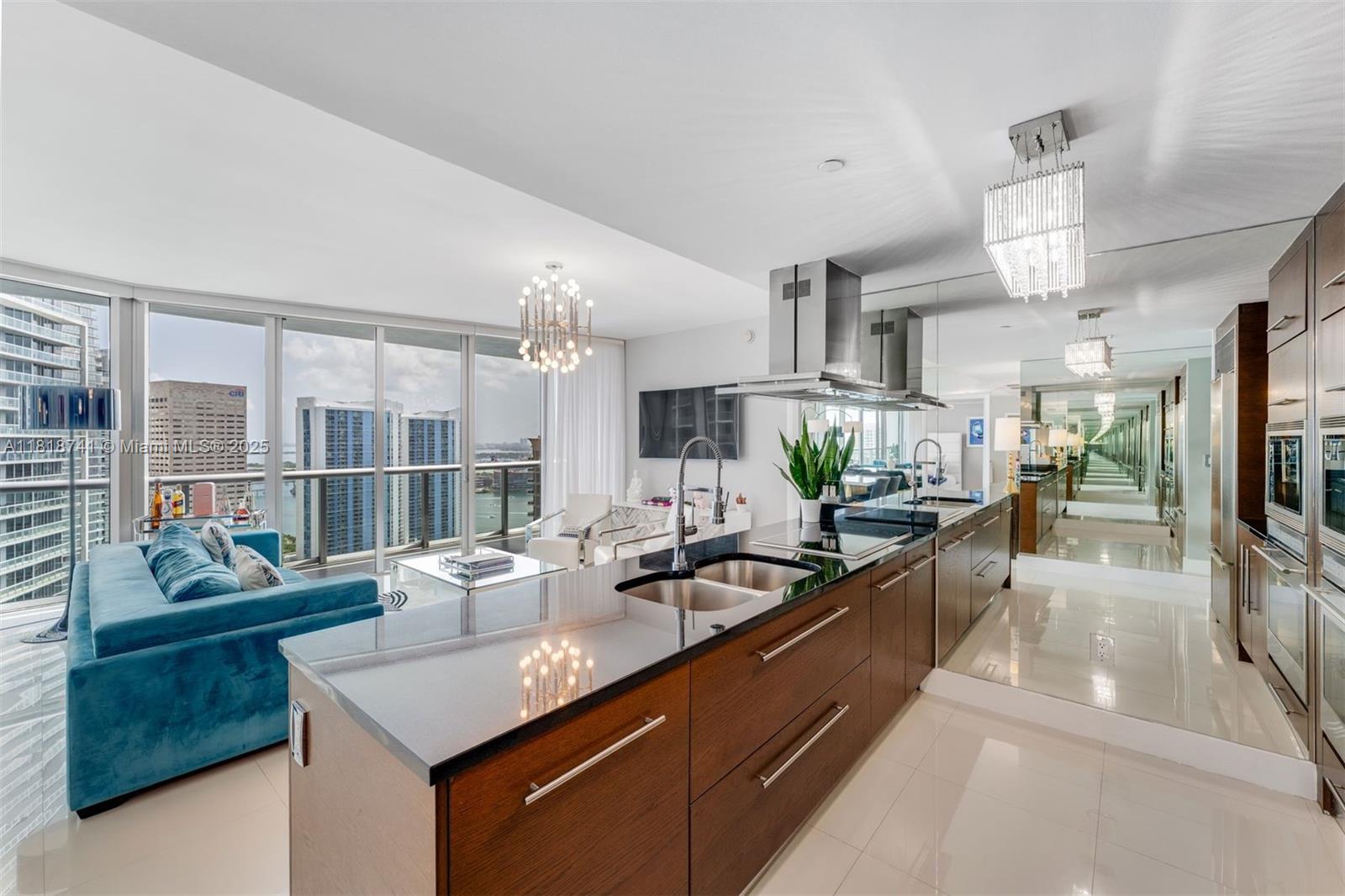 image Icon Brickell Ii6