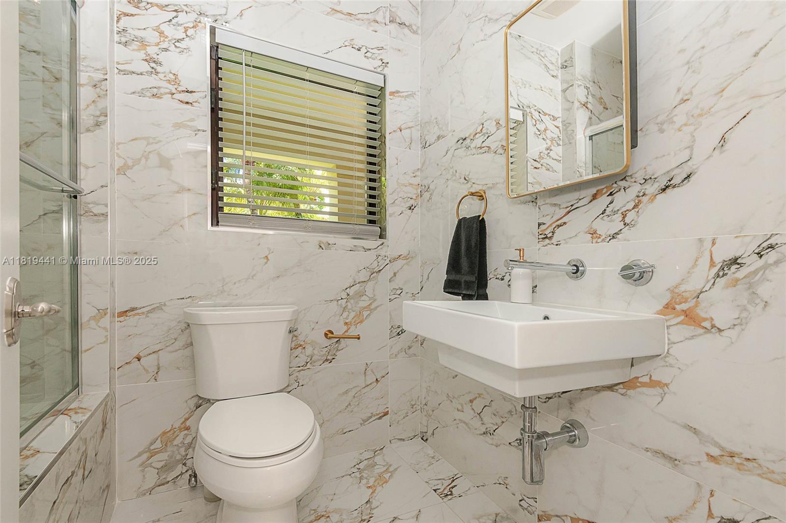 6535 Allison Rd Miami Beach, FL 33141 6535 Allison Rd Miami Beach, FL 33141