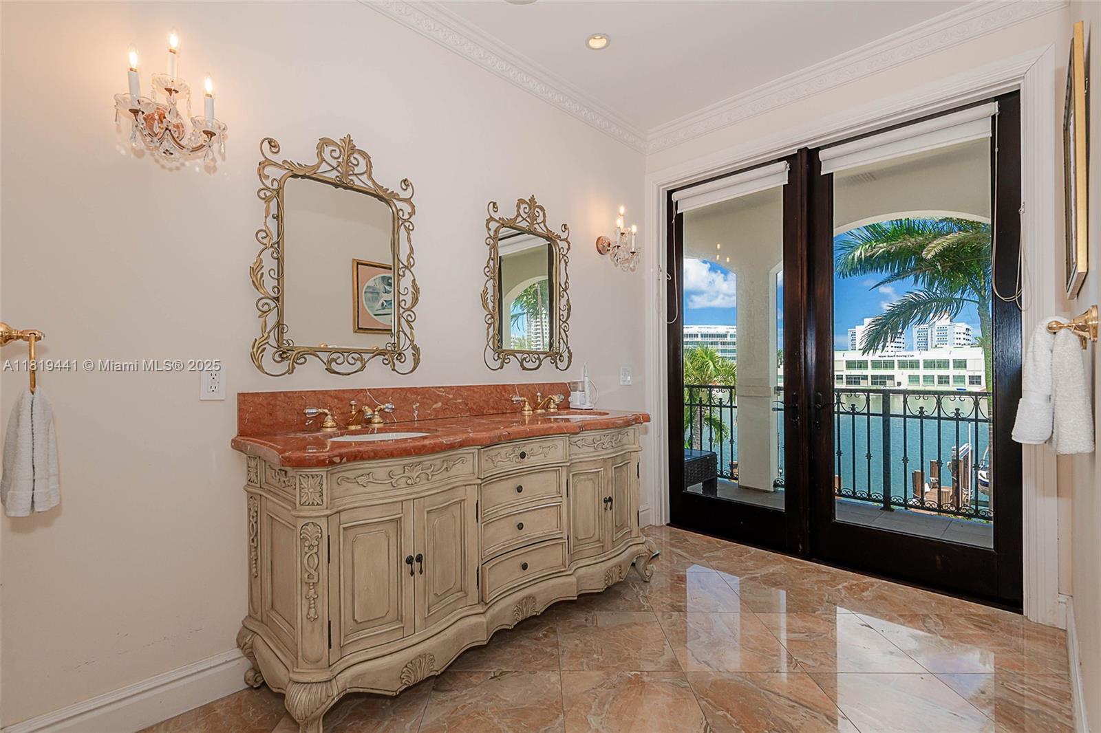 6535 Allison Rd Miami Beach, FL 33141 6535 Allison Rd Miami Beach, FL 33141