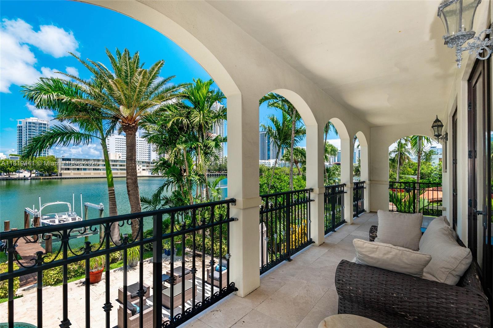 6535 Allison Rd Miami Beach, FL 33141 6535 Allison Rd Miami Beach, FL 33141