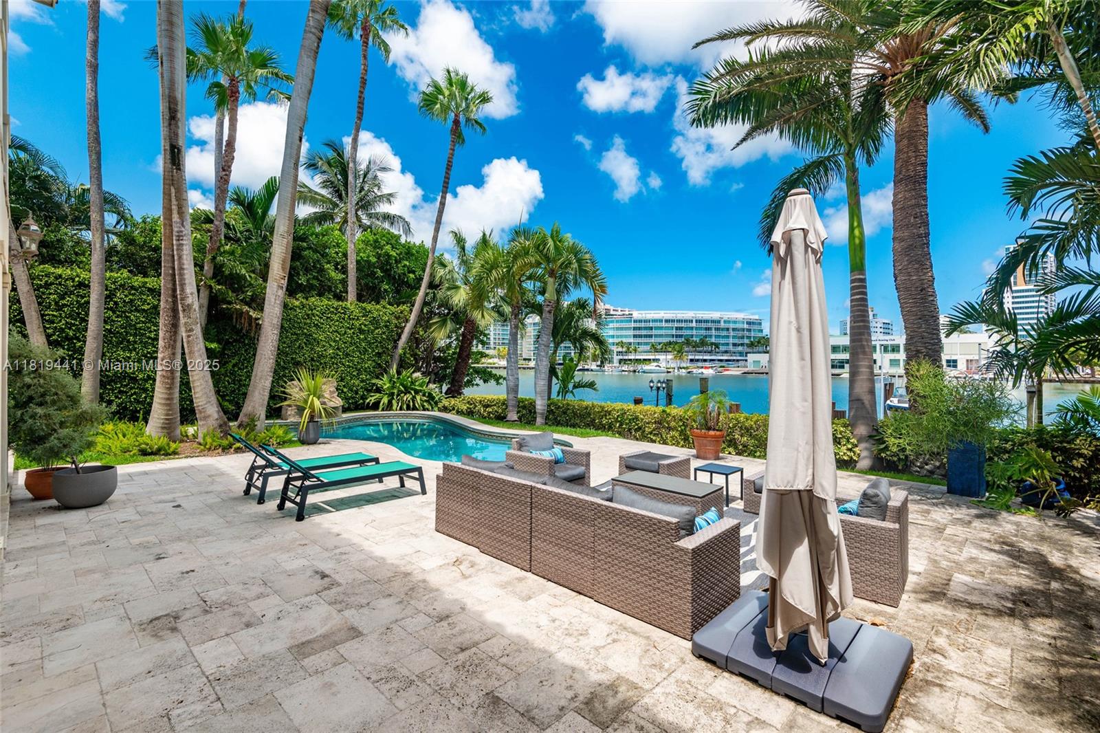 6535 Allison Rd Miami Beach, FL 33141 6535 Allison Rd Miami Beach, FL 33141