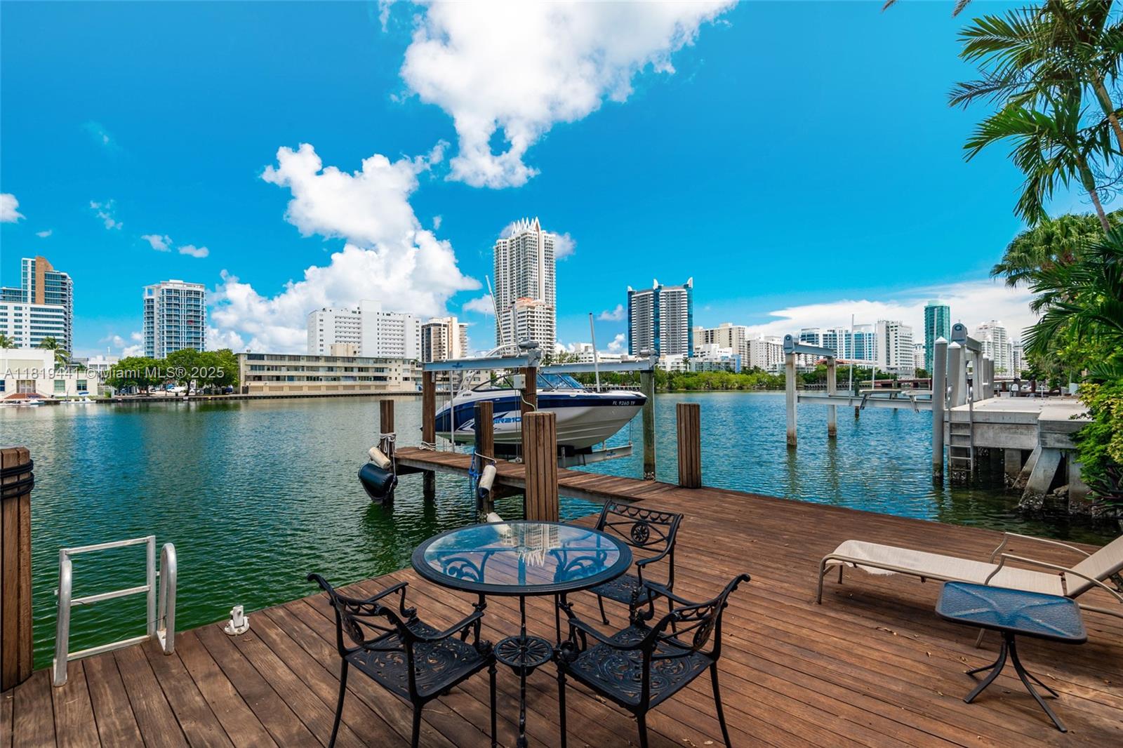 6535 Allison Rd Miami Beach, FL 33141 6535 Allison Rd Miami Beach, FL 33141