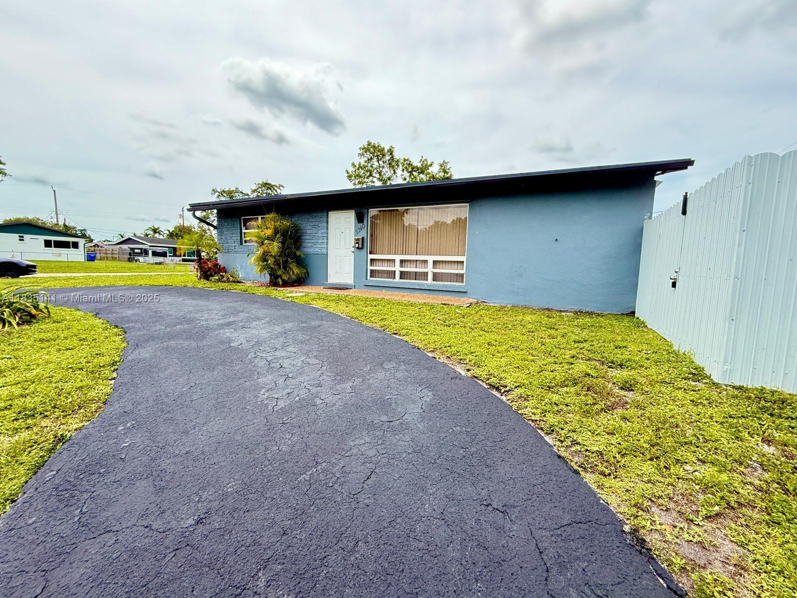 2240 N 57th Way