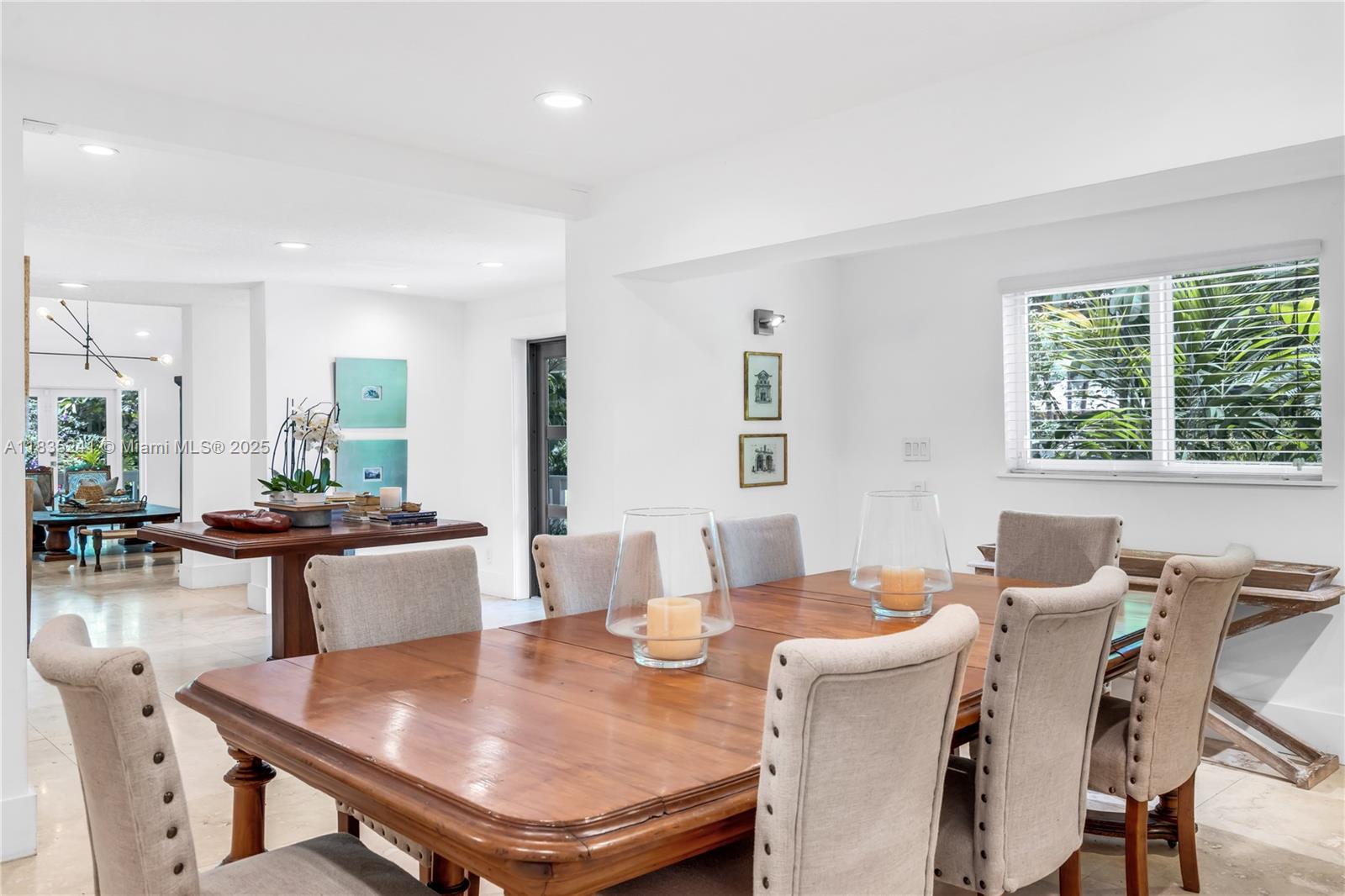 10821 SW 92nd Ave Miami, FL 33176