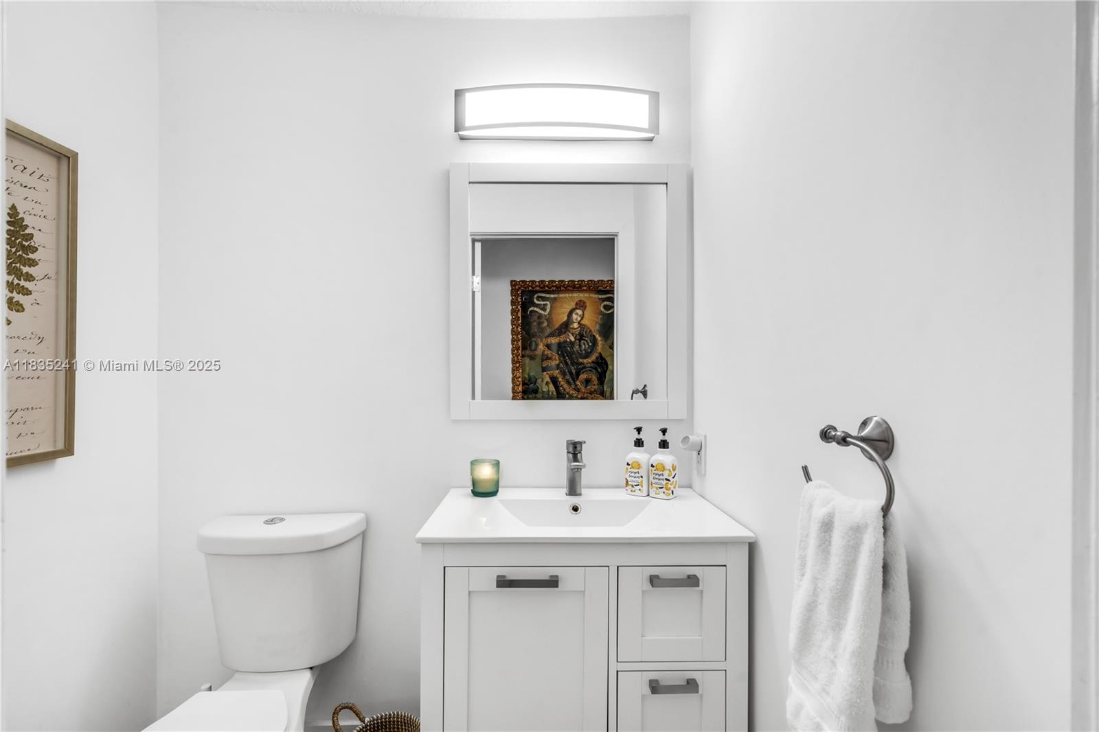 10821 SW 92nd Ave Miami, FL 33176