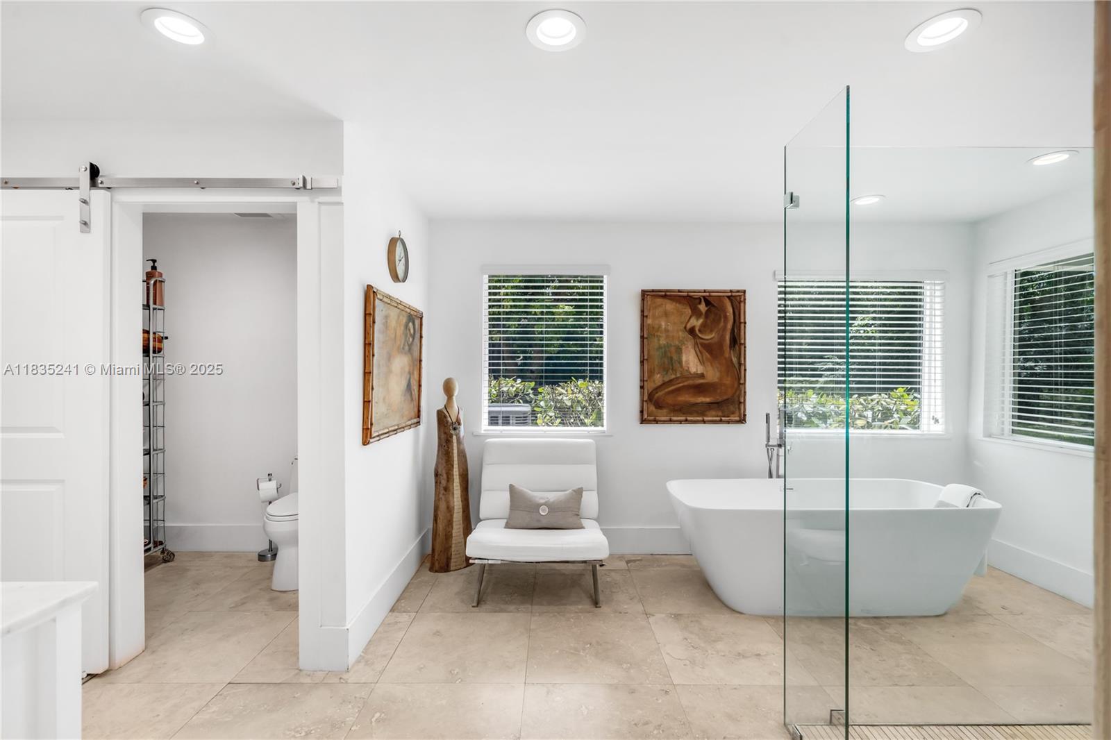 10821 SW 92nd Ave Miami, FL 33176