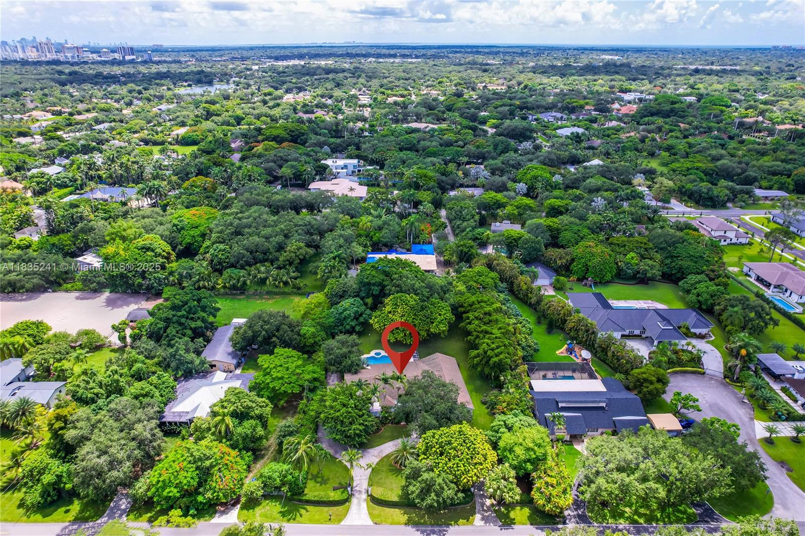 10821 SW 92nd Ave Miami, FL 33176