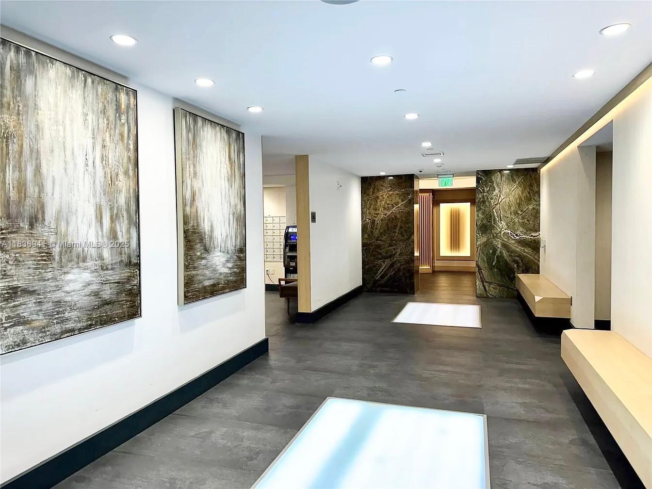 image Ivy Condo44