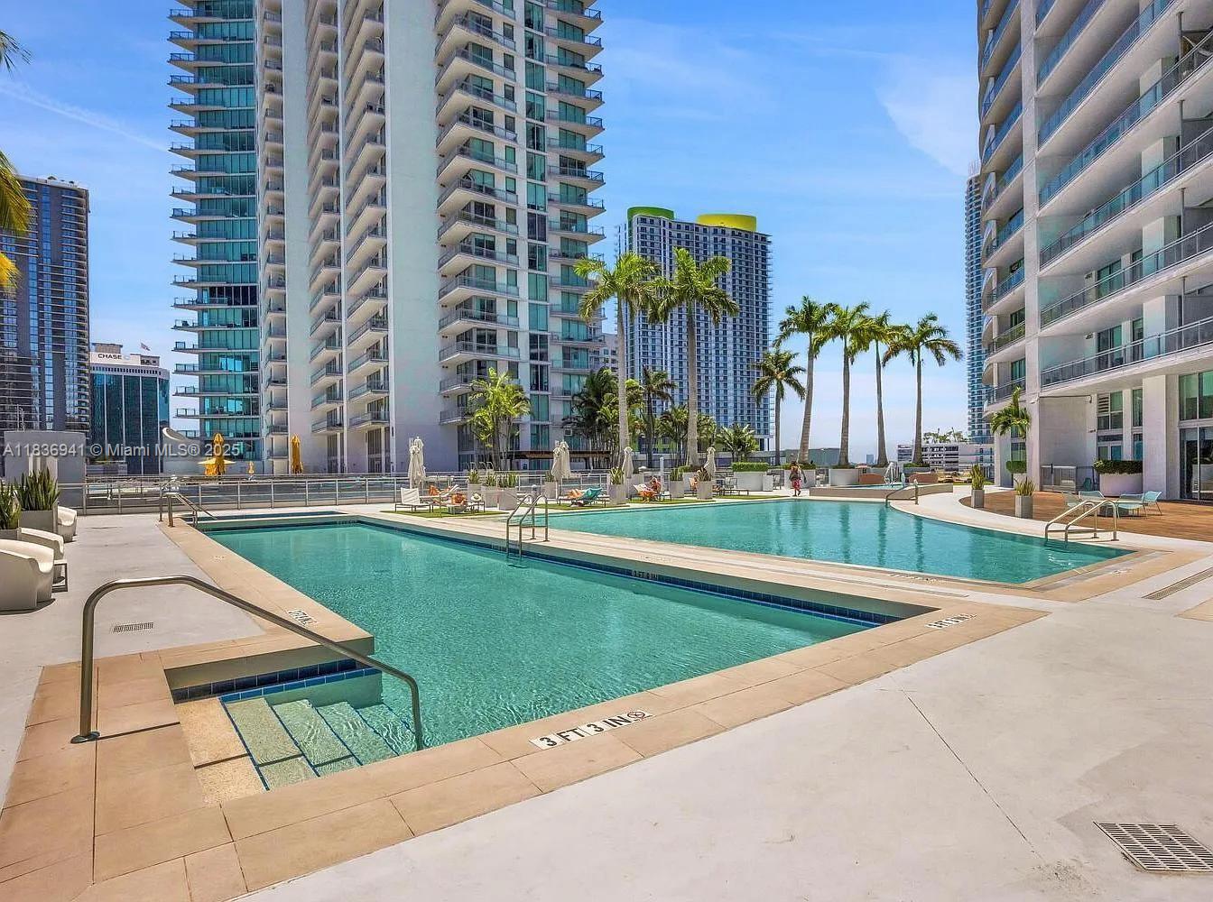 image Ivy Condo47