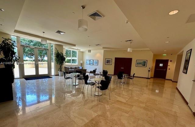 image The Metropolitan Condo14