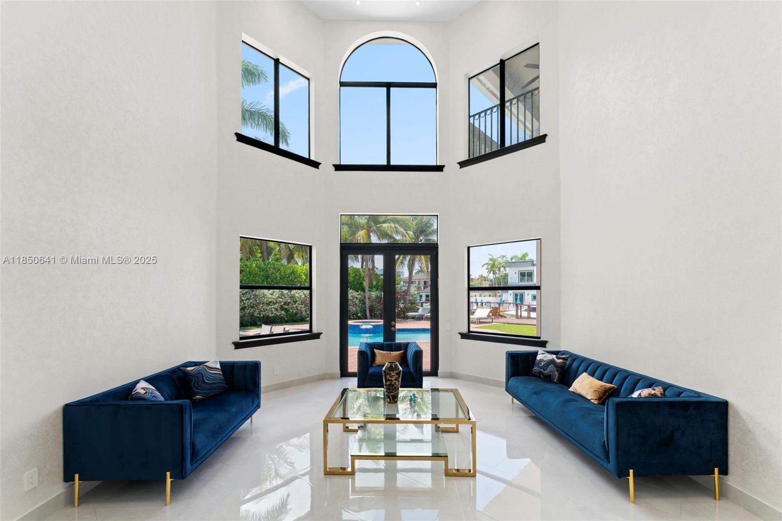 1031 Harbor Ct Hollywood, FL 33019