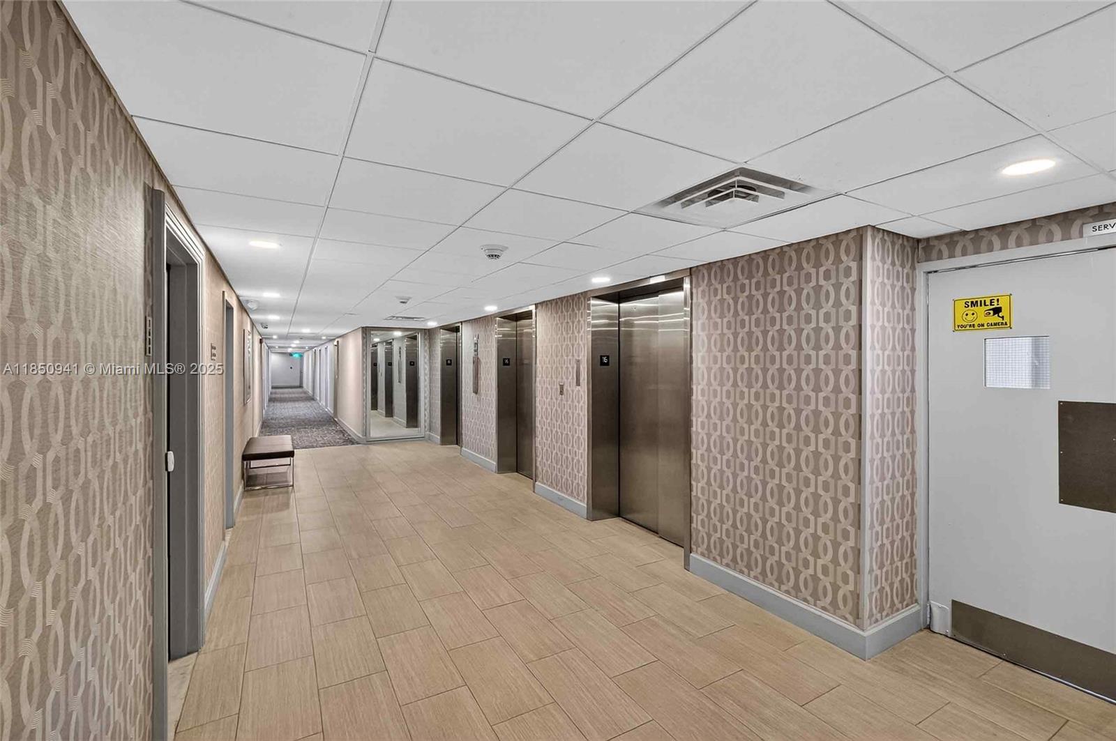 image ARLEN HOUSE CONDO31