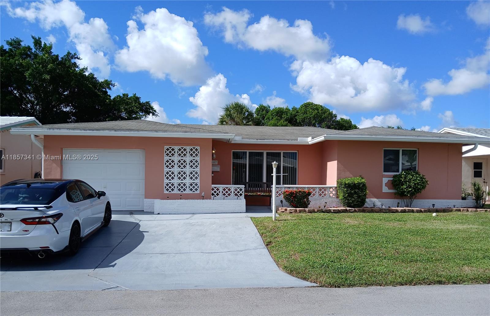 4507 NW 45th St