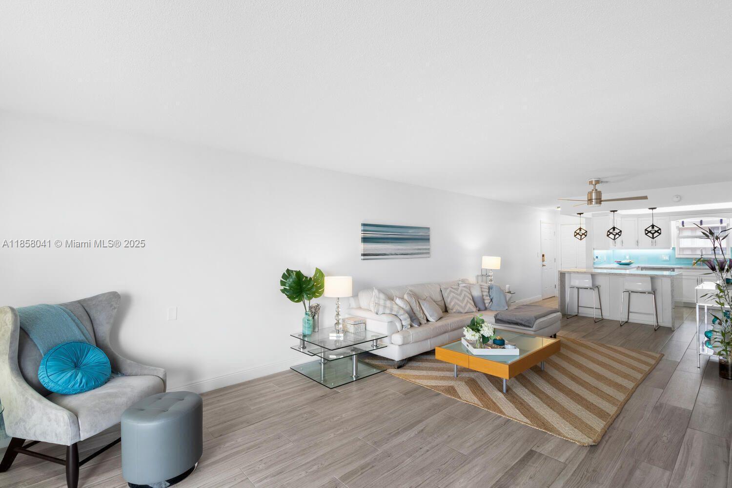 Undisclosed Address,Hillsboro Beach, FL 33062