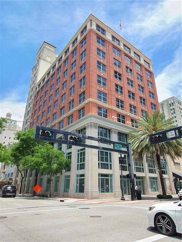111 E Flagler St #604