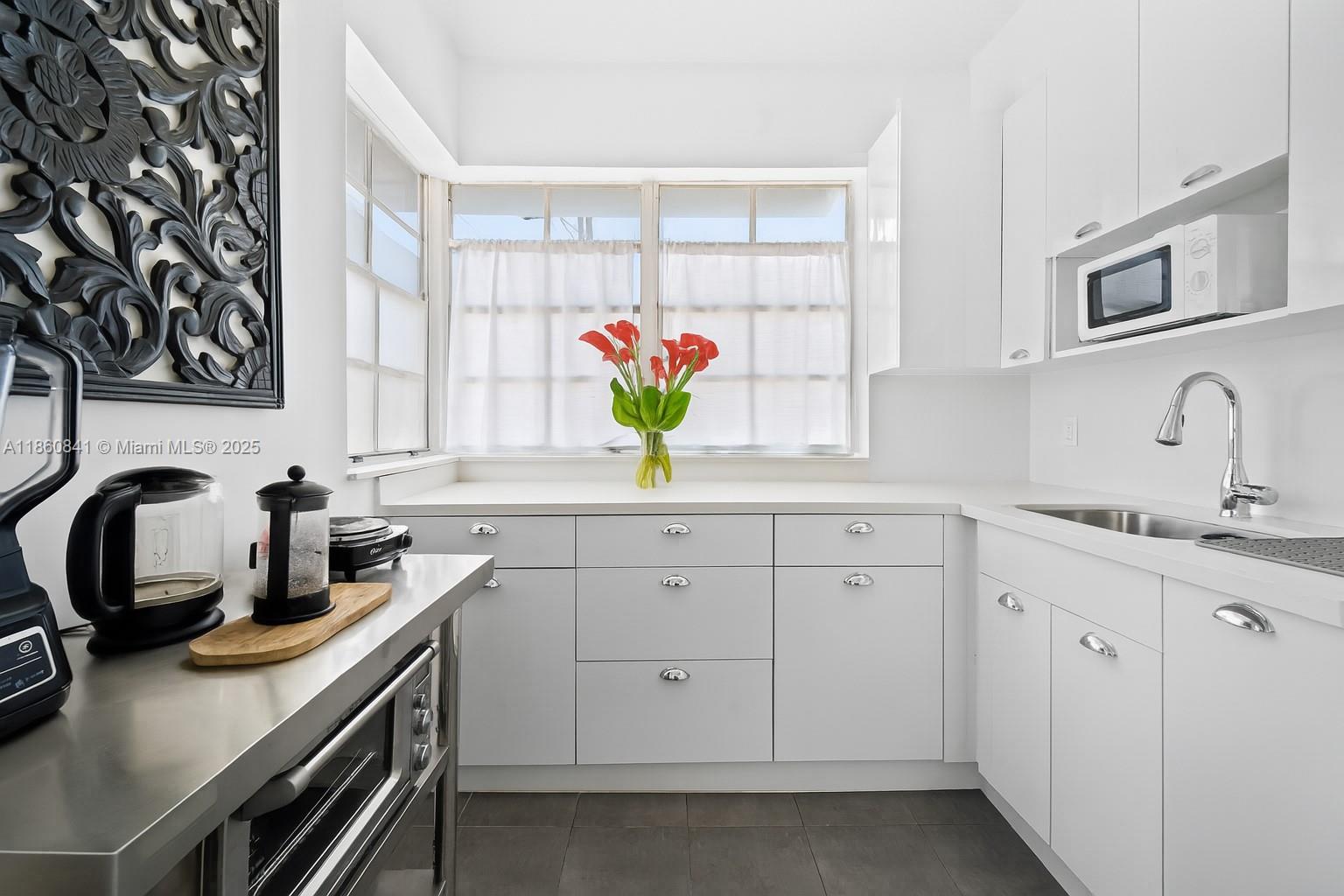 1005 Meridian Ave #7