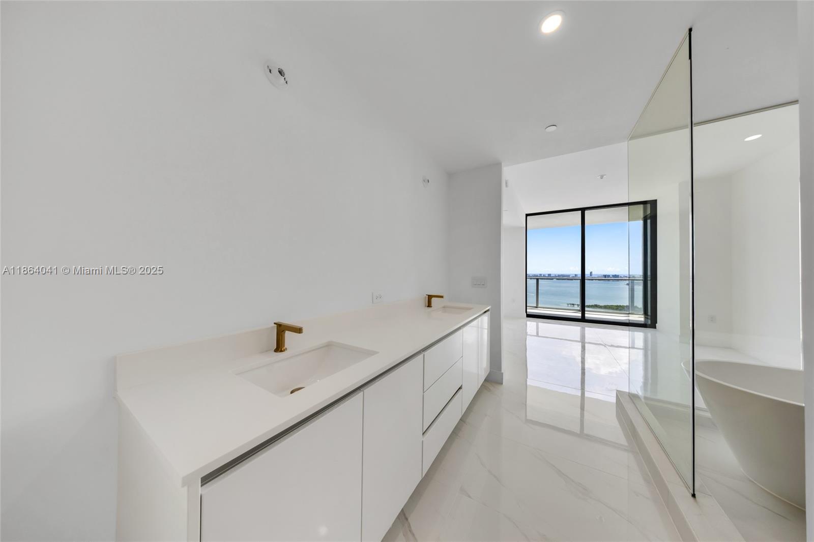 image Aria Reserve Miami42