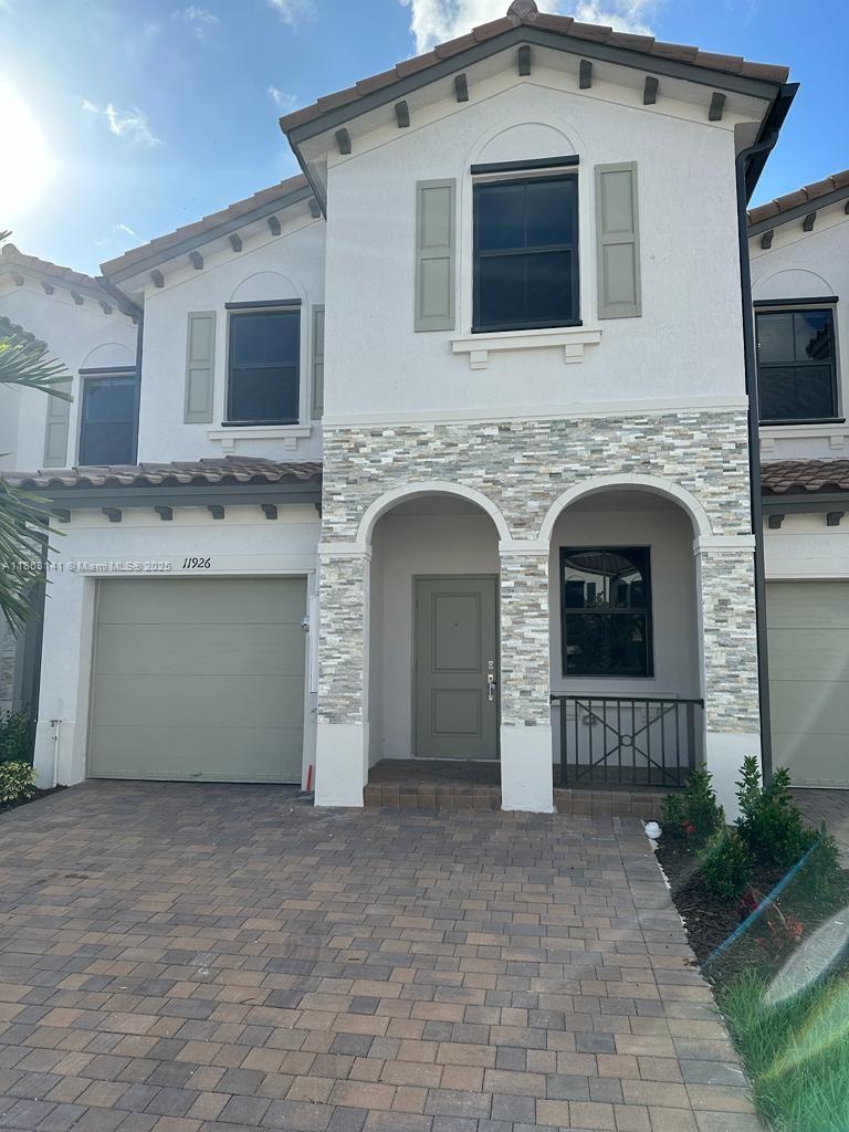 11926 SW 245th Ter