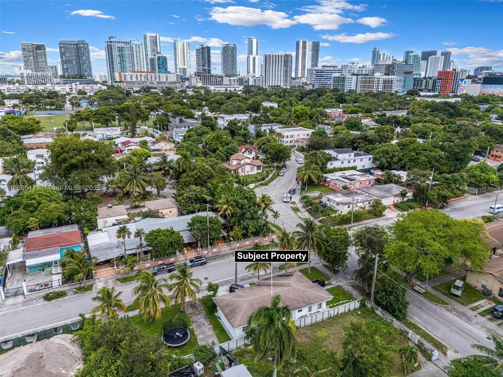 301 NW 34th St Miami, FL 33127