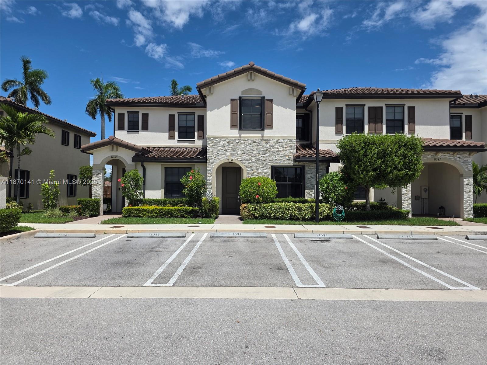 11351 SW 248th Ter