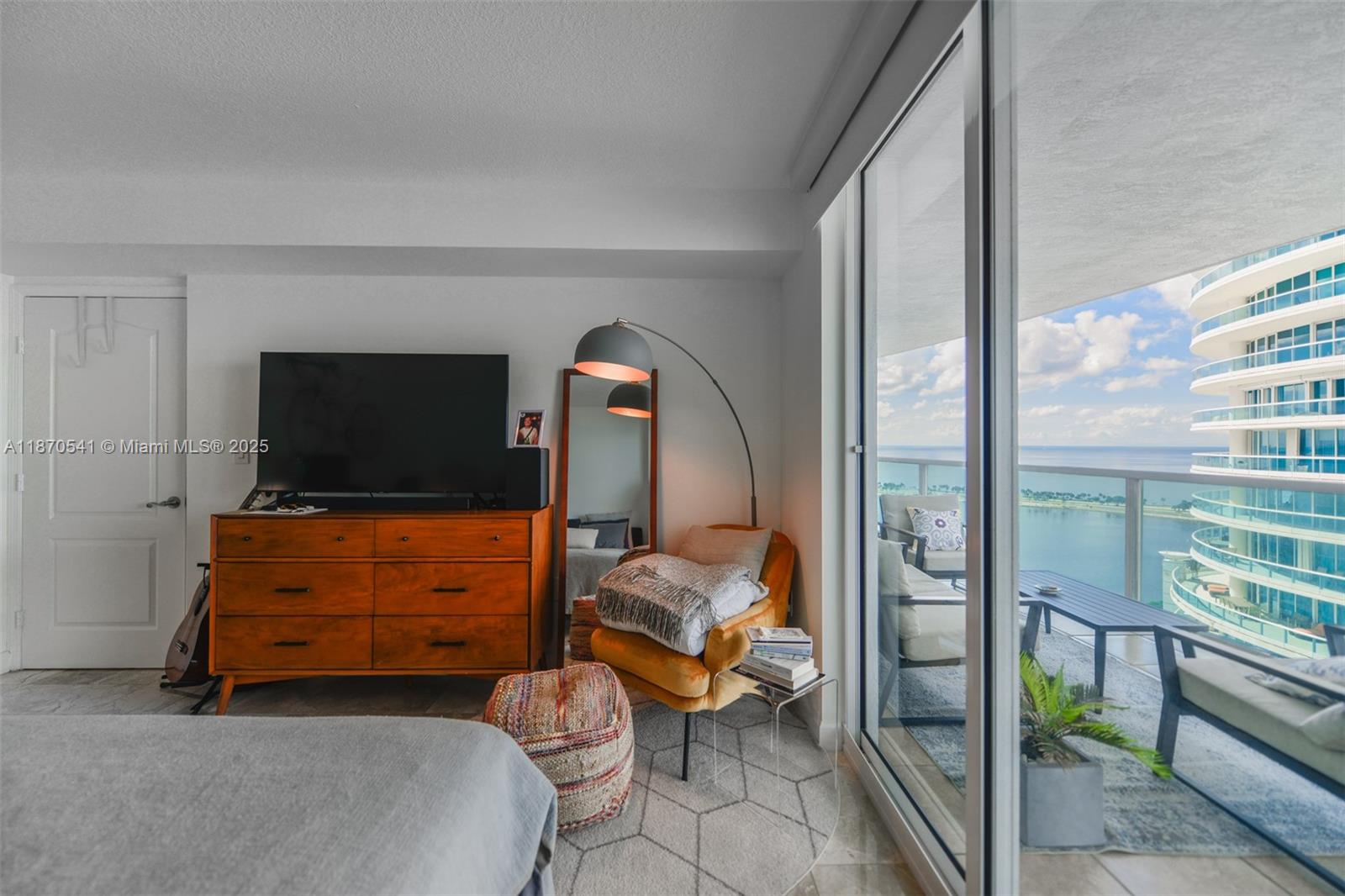 image Skyline On Brickell14
