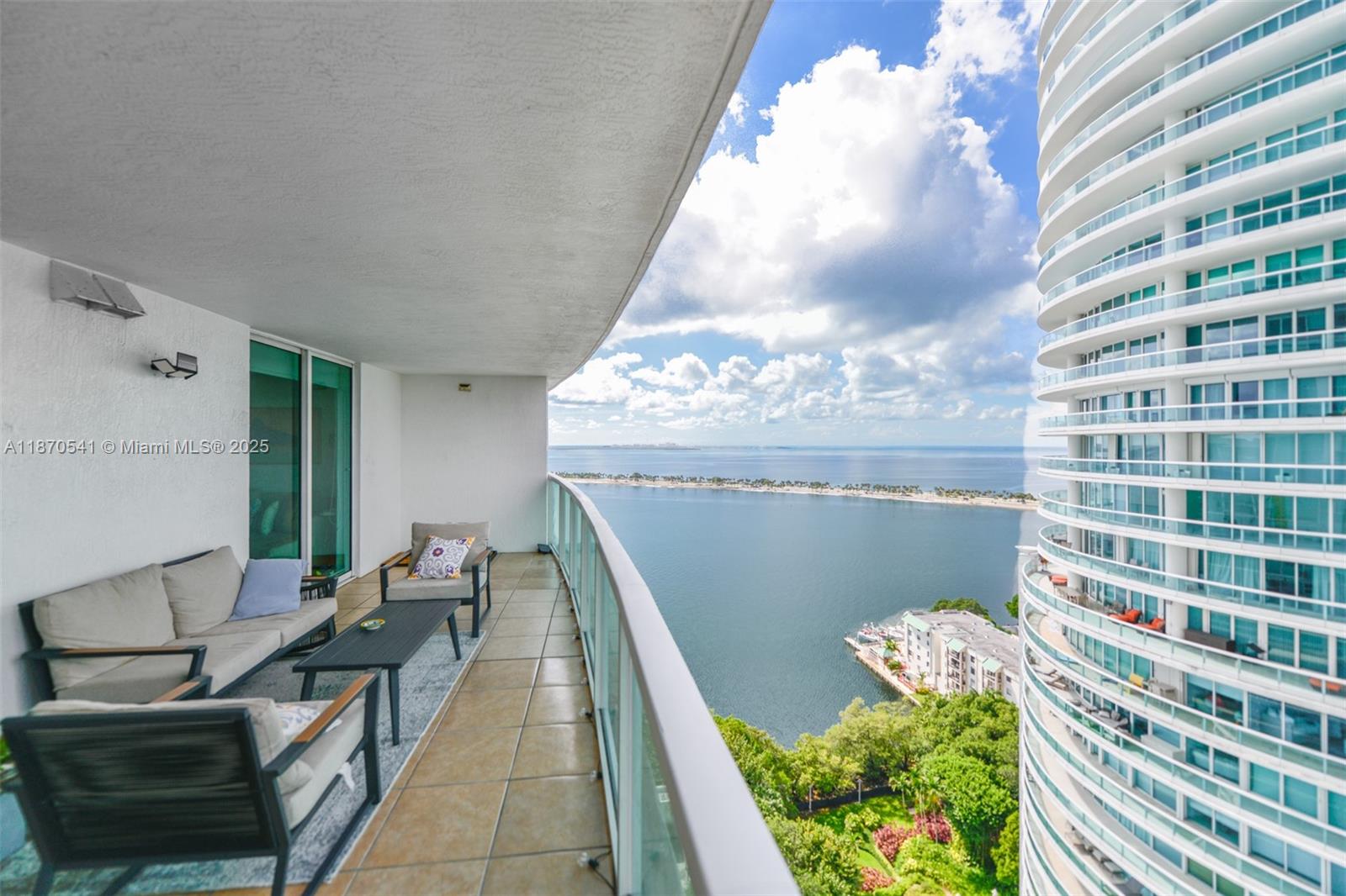 image Skyline On Brickell19