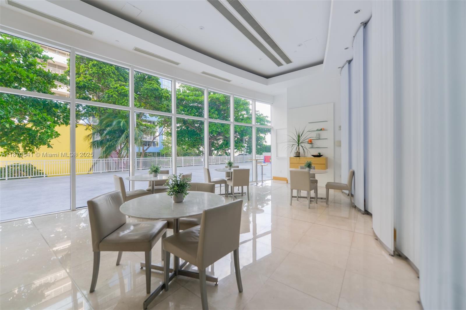 image Skyline On Brickell30
