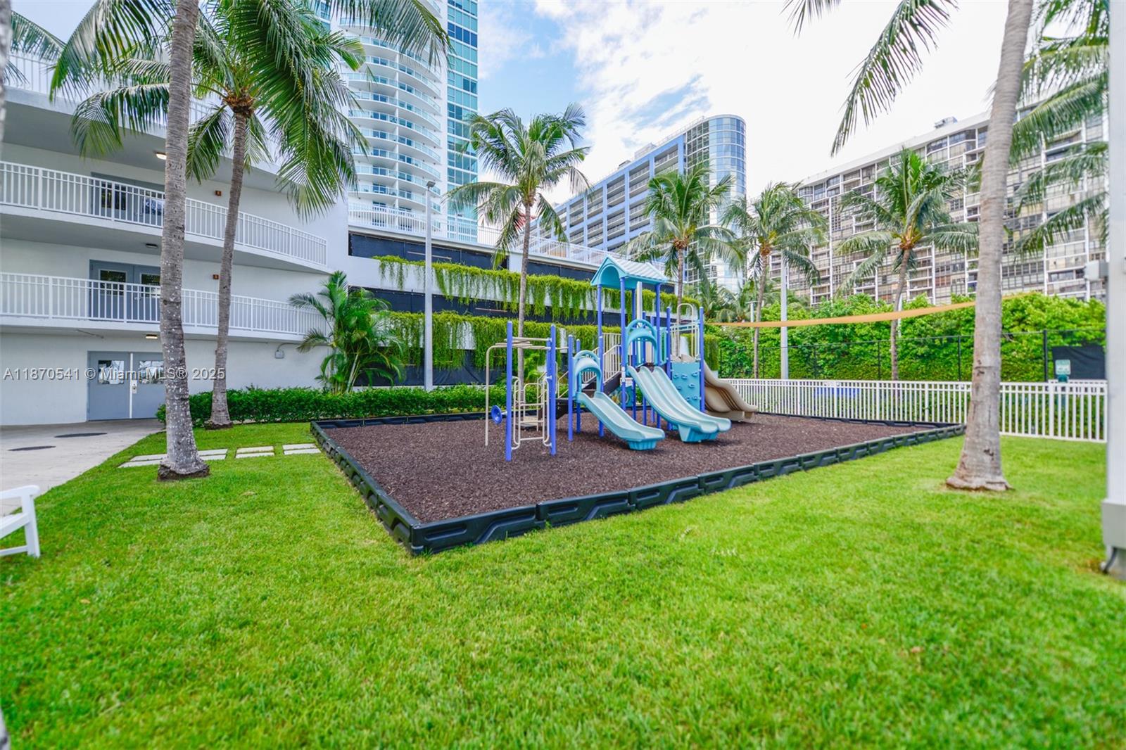 image Skyline On Brickell38