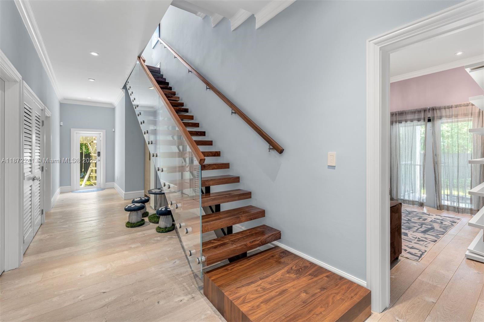 431 W Rivo Alto Dr Miami Beach, FL 33139