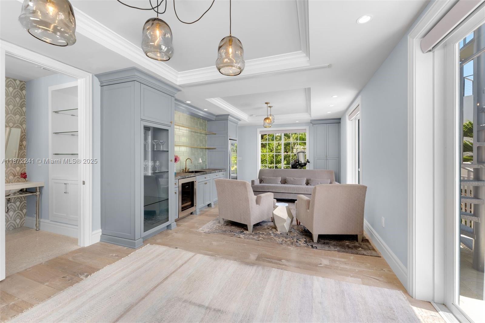 431 W Rivo Alto Dr Miami Beach, FL 33139