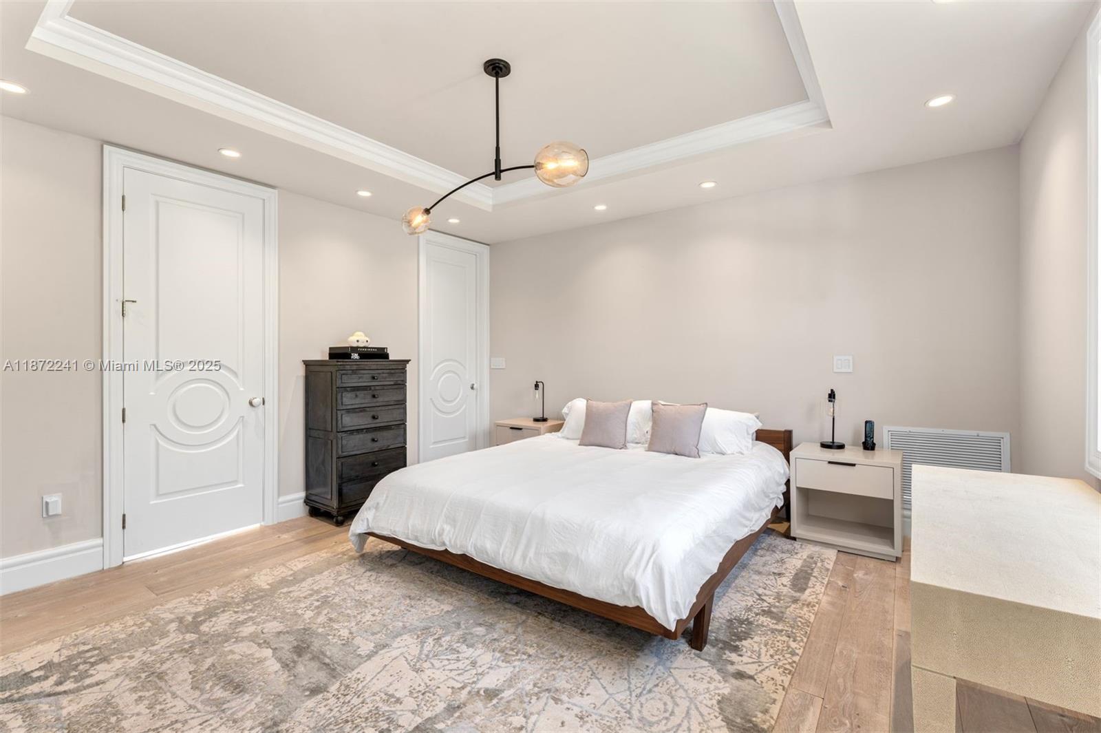 431 W Rivo Alto Dr Miami Beach, FL 33139