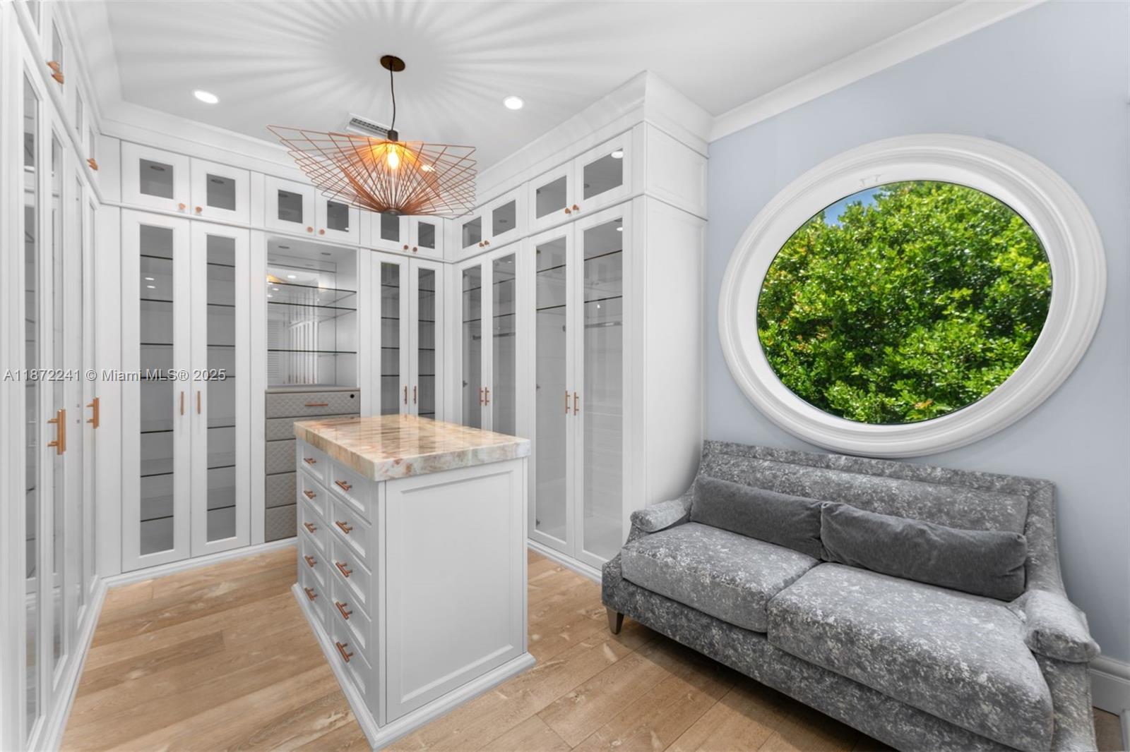 431 W Rivo Alto Dr Miami Beach, FL 33139