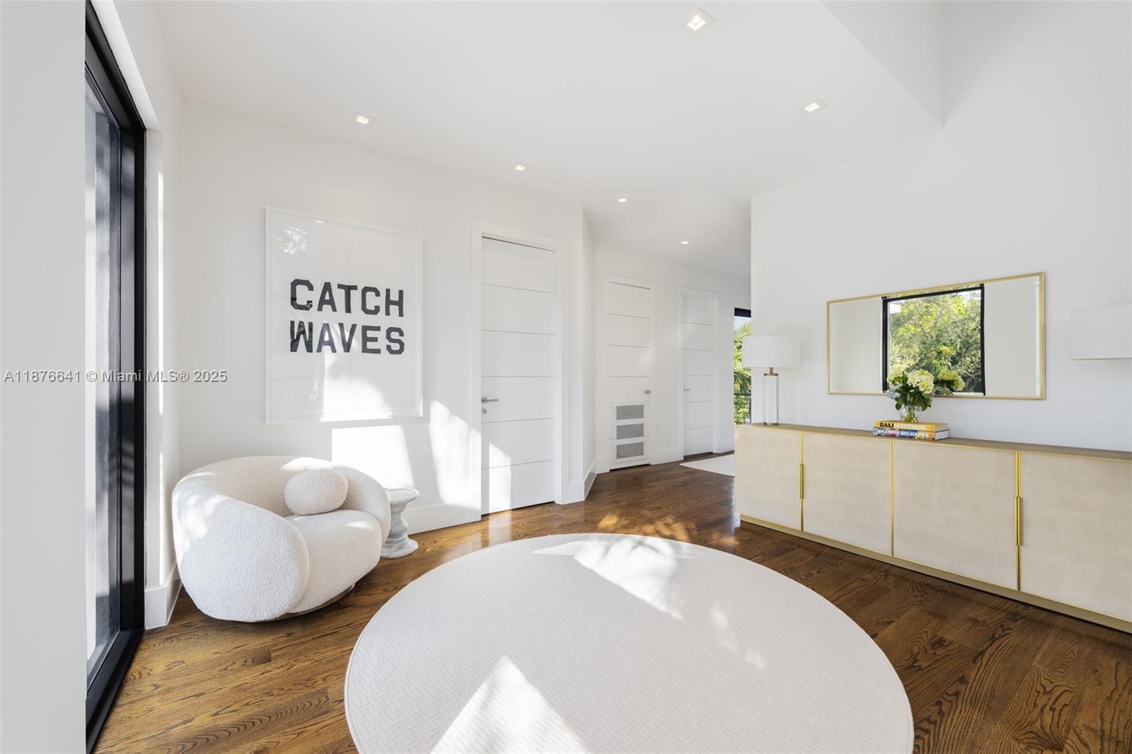 2321 Trapp Ave Coconut Grove, FL 33133