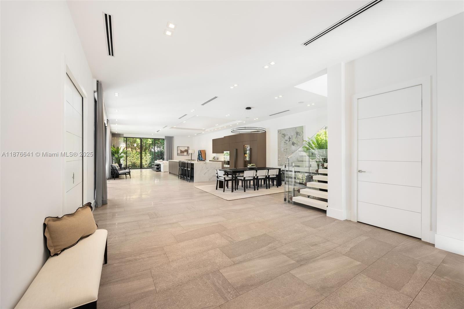 2321 Trapp Ave Coconut Grove, FL 33133