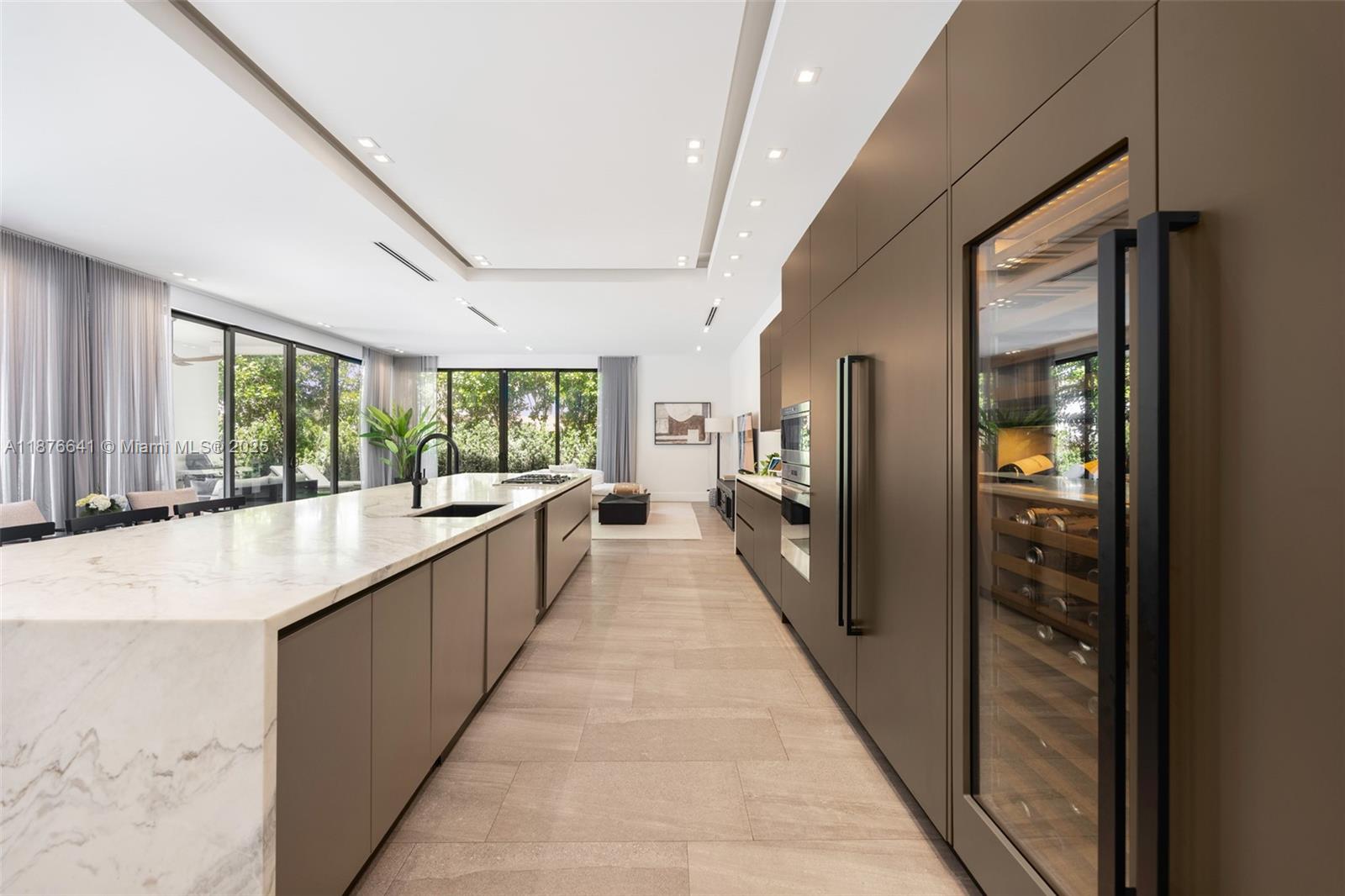 2321 Trapp Ave Coconut Grove, FL 33133