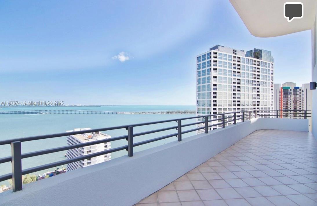 image Brickell East Condo5