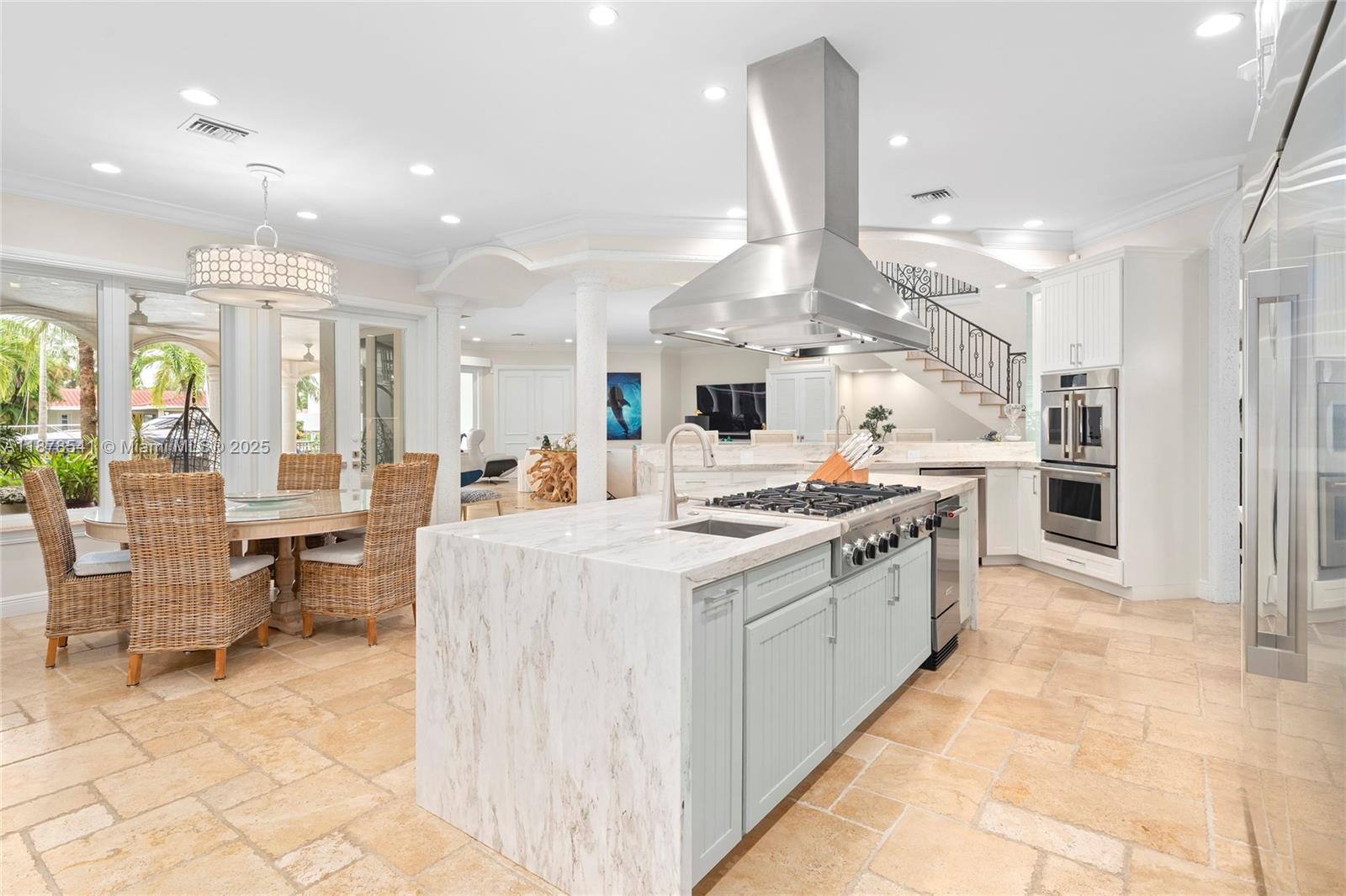 2770 NE 23rd St Pompano Beach, FL 33062