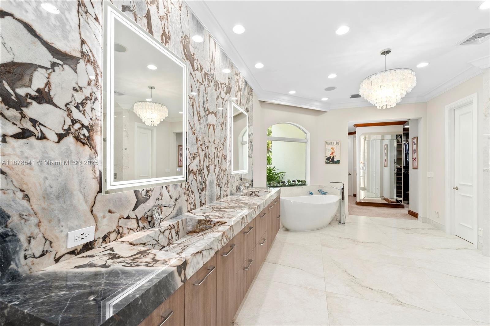 2770 NE 23rd St Pompano Beach, FL 33062