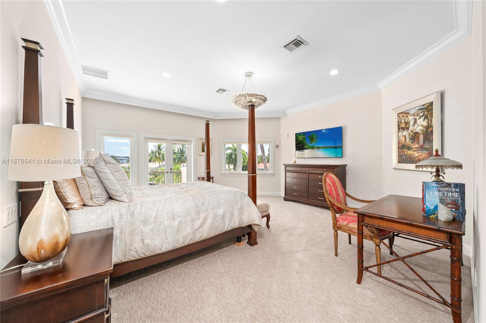 2770 NE 23rd St Pompano Beach, FL 33062