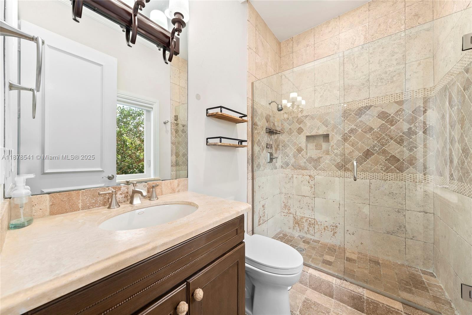 2770 NE 23rd St Pompano Beach, FL 33062