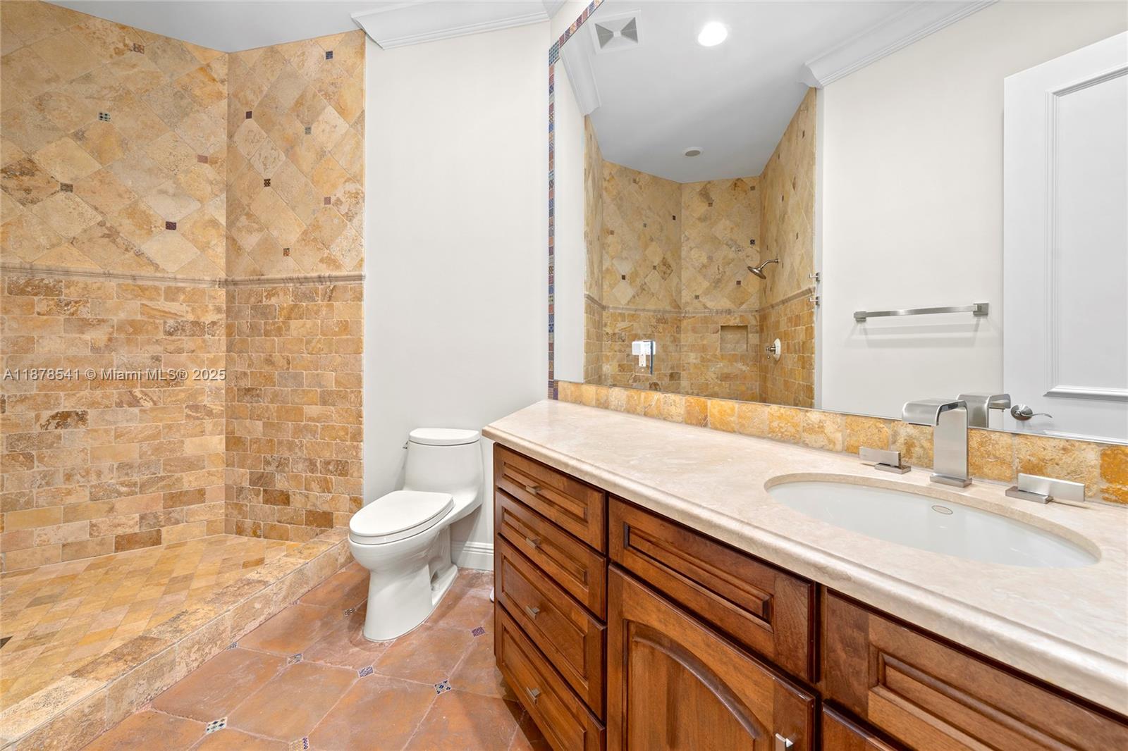 2770 NE 23rd St Pompano Beach, FL 33062